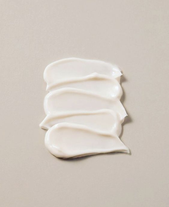 Defending Against the Elements: How to Keep Your Skin Healthy in Winter